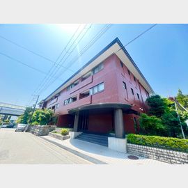 芦屋駅より徒歩5分 1階 築37年8ヶ月の賃貸物件
