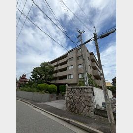 芦屋ガーデン親王塚 5階 築37年10ヶ月の賃貸物件