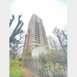 目黒駅より徒歩10分 築17年9ヶ月 25階建の賃貸物件