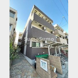 武庫之荘駅より徒歩13分 築11年4ヶ月 3階建の賃貸物件