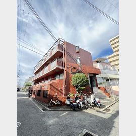 六甲道駅より徒歩9分 築35年1ヶ月 4階建の賃貸物件