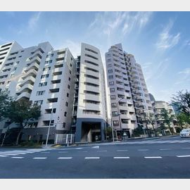 ライオンズマンション目黒青葉台タウンハウスの賃貸物件