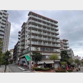 元町駅より徒歩7分 5階 築48年10ヶ月の賃貸物件