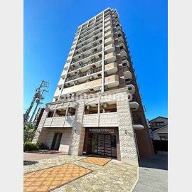 サムティ大阪シティウエスト 11階 築10年9ヶ月の賃貸物件