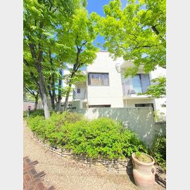 摂津本山駅より徒歩7分 4階 築37年8ヶ月の賃貸物件