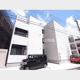 武庫川駅より徒歩10分 1階 築8年の賃貸物件