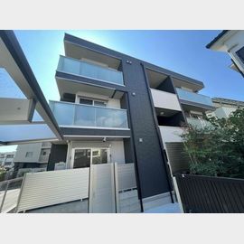 武庫之荘駅より徒歩6分 3階 築2年7ヶ月の賃貸物件