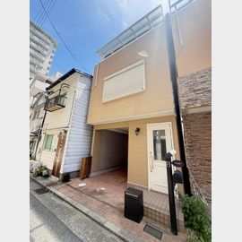 三ノ宮駅より徒歩8分 築24年9ヶ月 3階建の賃貸物件