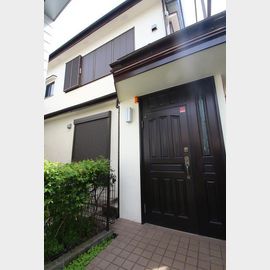 奥沢駅より徒歩6分 築62年8ヶ月 2階建の賃貸物件