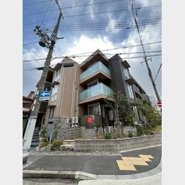 甲子園駅より徒歩10分 3階 築3年8ヶ月の賃貸物件