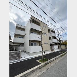 武庫之荘駅より徒歩7分 3階 築2年7ヶ月の賃貸物件