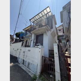 丸山駅より徒歩18分 1階 築35年の賃貸物件