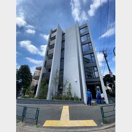 学芸大学駅より徒歩13分 5階 築4年の賃貸物件