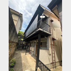 大岡文化 2階 築50年の賃貸物件