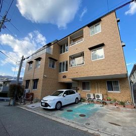 カサ・アルタ 3階 築33年の賃貸物件