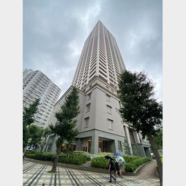 三ノ宮駅より徒歩5分 31階 築21年8ヶ月の賃貸物件