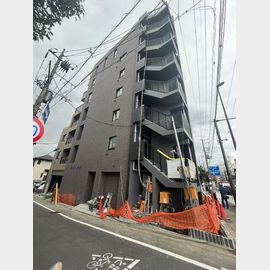 都立大学駅より徒歩10分 5階 築2年5ヶ月の賃貸物件