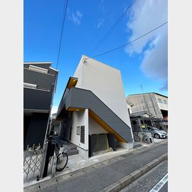 ラ・クルーズ 1階 築9年10ヶ月の賃貸物件