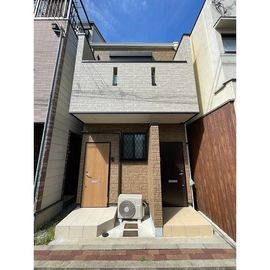 新長田駅より徒歩8分 1階 築5年10ヶ月の賃貸物件