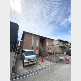 小林駅より徒歩10分 1階 築17年2ヶ月の賃貸物件