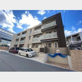 青木駅より徒歩3分 1階 築8年7ヶ月の賃貸物件