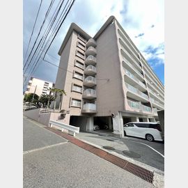 新神戸駅より徒歩5分 1階 築51年5ヶ月の賃貸物件