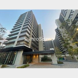 尼崎駅より徒歩5分 築3年10ヶ月 15階建の賃貸物件