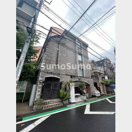 ヒルズ代官山 2階 築28年5ヶ月の賃貸物件