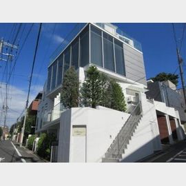 自由が丘駅より徒歩9分 2階 築19年1ヶ月の賃貸物件