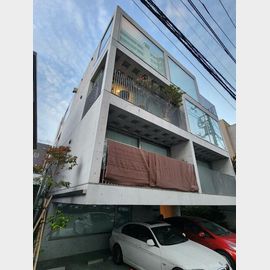 PORTO白金長者丸 2階 築6年10ヶ月の賃貸物件