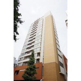 南新宿駅より徒歩6分 11階 築22年7ヶ月の賃貸物件