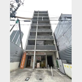 西大橋駅より徒歩3分 8階 築21年10ヶ月の賃貸物件