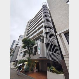 みなと元町駅より徒歩3分 3階 築45年11ヶ月の賃貸物件