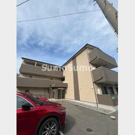 青木駅より徒歩5分 2階 築3年11ヶ月の賃貸物件