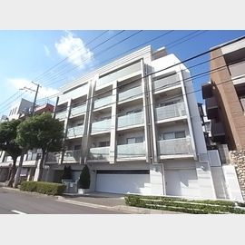 灘駅より徒歩9分 3階 築15年10ヶ月の賃貸物件