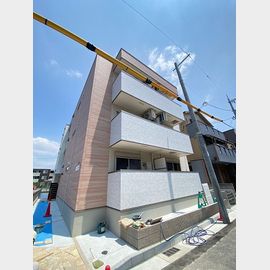 武庫川駅より徒歩9分 1階 築2年7ヶ月の賃貸物件