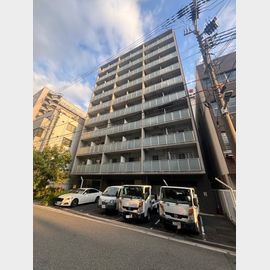 阿波座駅より徒歩7分 8階 築19年の賃貸物件