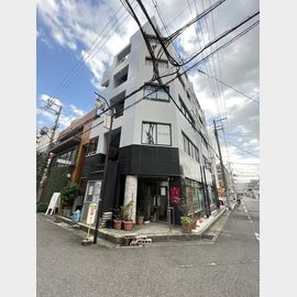 阪神本線西宮駅より徒歩1分 5階 築33年11ヶ月の賃貸物件