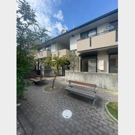 芦屋駅より徒歩9分 1階 築30年の賃貸物件