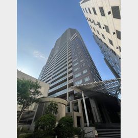 谷町四丁目駅より徒歩1分 28階 築19年9ヶ月の賃貸物件