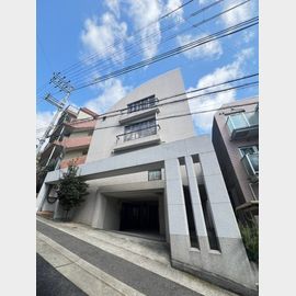 六甲駅より徒歩23分 2階 築21年2ヶ月の賃貸物件