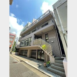 三雄ビルト 4階 築25年の賃貸物件