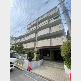 ラフォーレ兵庫B 3階 築36年の賃貸物件