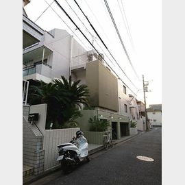 モアクレスト 1階 築37年3ヶ月の賃貸物件