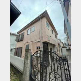三軒茶屋駅より徒歩5分 1階 築48年の賃貸物件