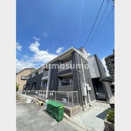 ロータス 2階 築14年の賃貸物件