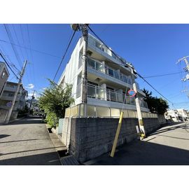 六甲道駅より徒歩7分 3階 築30年の賃貸物件