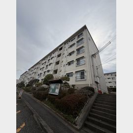 名谷駅より徒歩16分 5階 築49年4ヶ月の賃貸物件