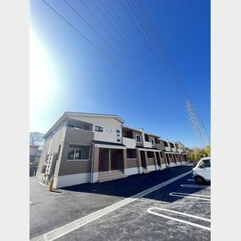 メゾンリヴィエール 1階 築4年の賃貸物件