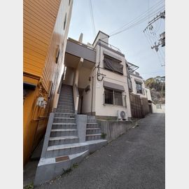 須磨駅より徒歩10分 1階 築48年の賃貸物件